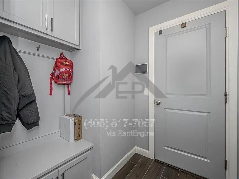 Charming Modern Living in Northbrooke property image